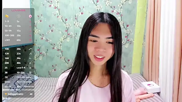 GoldahShine online show from December 18, 5:12 am