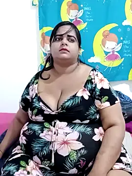 SusanaEshwar online show from April 14, 10:32 pm