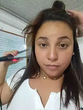 LizzRouse online show from November 5, 7:30 pm