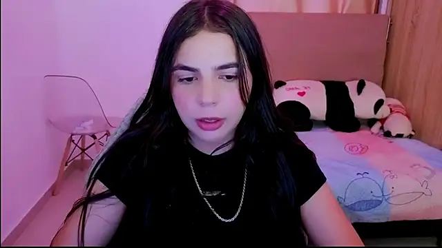  elenna online show from April 10, 7:20 pm