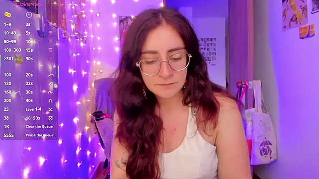 linda giggle online show from November 27, 10:12 pm