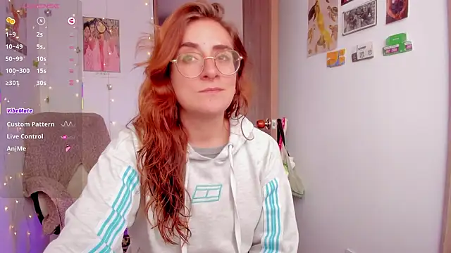 linda giggle online show from October 8, 3:27 pm