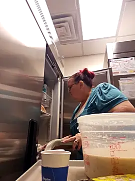 Hornybbw1978 online show from April 11, 7:45 am