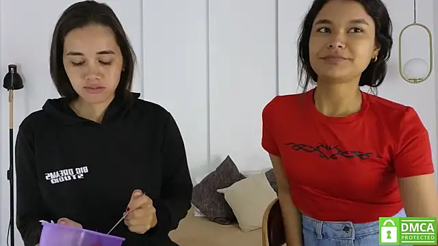 sexychanell 18 online show from November 24, 1:24 pm