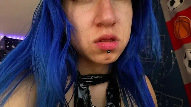 pussytight pervert online show from January 11, 1:10 am