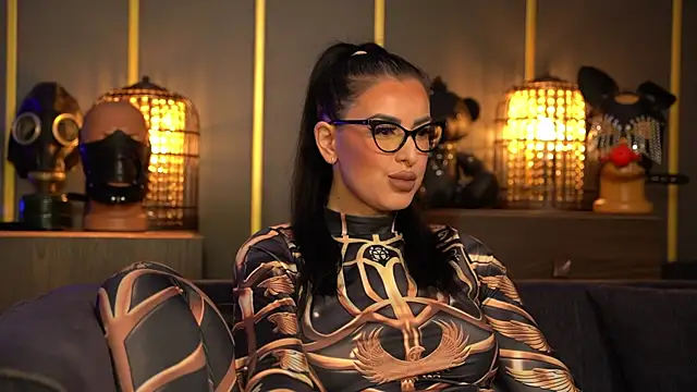 kelly kent online show from April 17, 9:50 pm