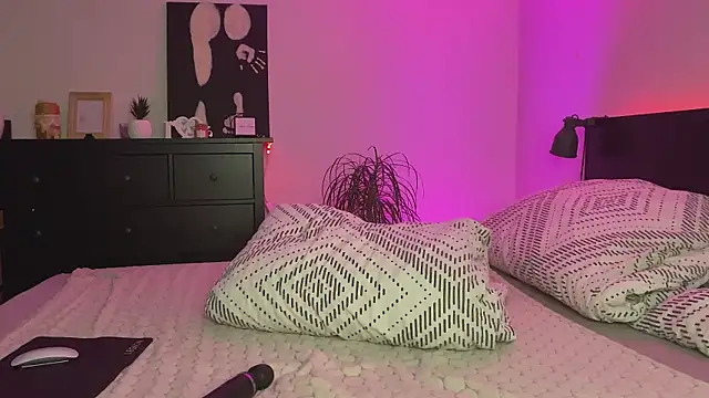 spottyyy online show from December 14, 8:03 pm