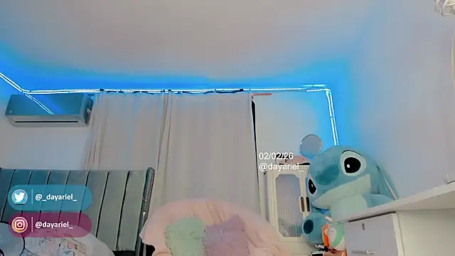 Yellowranger1 online show from February 3, 3:04 am