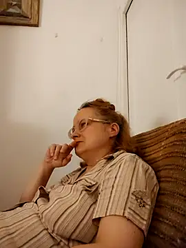 She-devilx online show from May 31, 10:11 pm