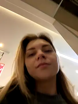 ValenciaShock online show from September 16, 6:43 am