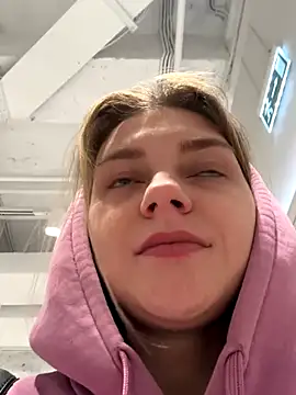 ValenciaShock online show from October 12, 7:44 am