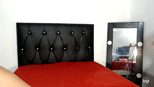 roses janne online show from February 27, 3:45 pm