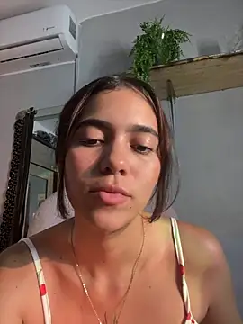 Sallye  online show from April 23, 3:58 am