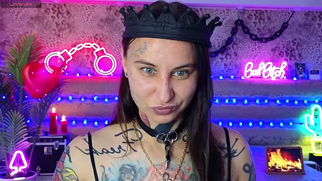 Cool Freak  online show from April 16, 10:37 am