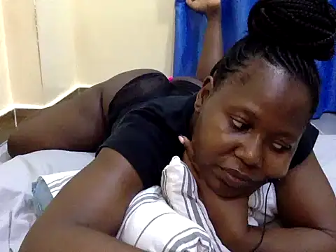 10sexymelo69  online show from February 1, 7:23 pm