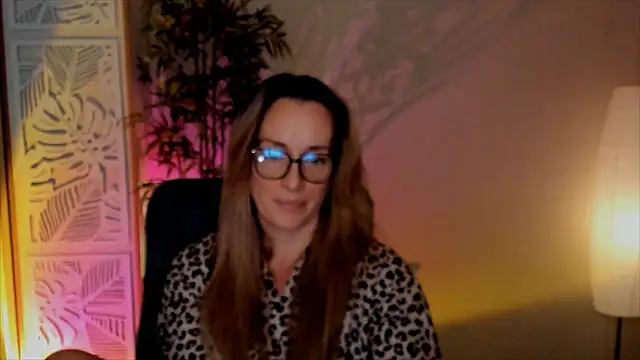 RebeccaMartinez online show from February 11, 12:39 pm