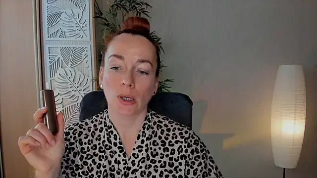 RebeccaMartinez online show from March 19, 6:51 am