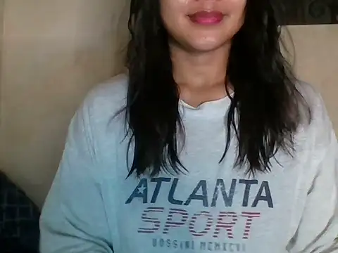  smiling4u  online show from June 9, 2:05 pm