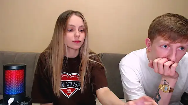 juliaanddima online show from February 27, 9:47 pm