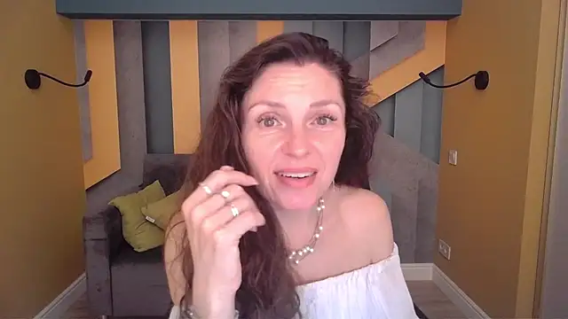 EllaLong online show from April 1, 1:52 pm