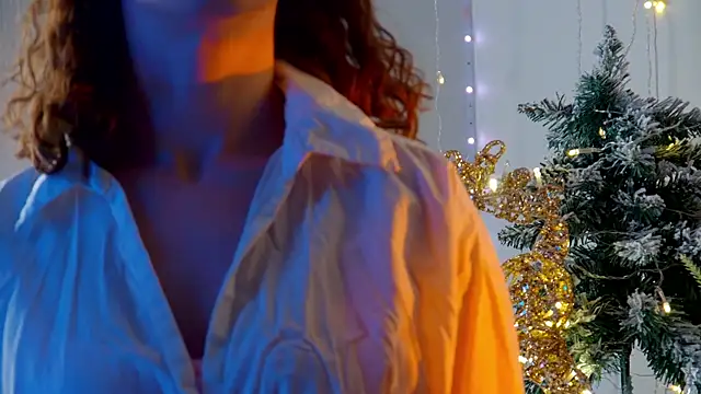 ElisabethDavis online show from December 22, 6:55 pm