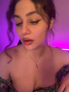 Your insomniya online show from February 11, 10:22 pm