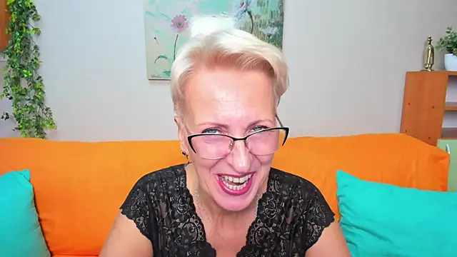 iamyourdream89 online show from September 19, 12:59 pm