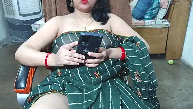 Cute Mahi22 online show from October 8, 3:49 pm