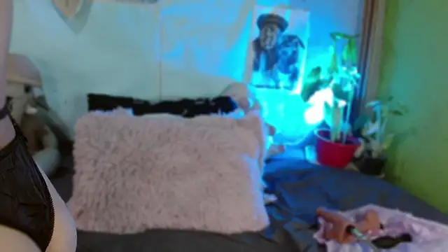 IM MAYA online show from September 9, 11:32 am