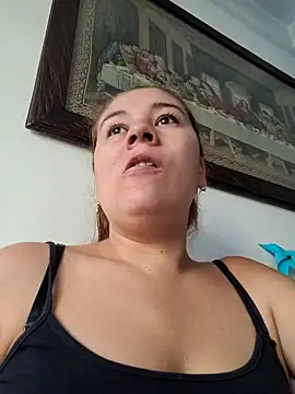 selena gomez2 online show from September 11, 1:22 pm