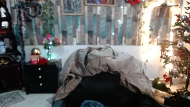 KarimaSarabe online show from December 20, 9:41 pm