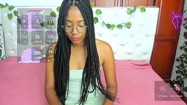 Andrea Williams24 online show from October 27, 12:22 pm