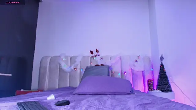  sex mia online show from December 15, 7:41 pm