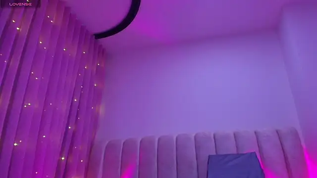  sex mia online show from February 4, 7:17 pm