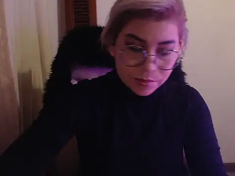 diane fergusson online show from April 7, 5:31 am