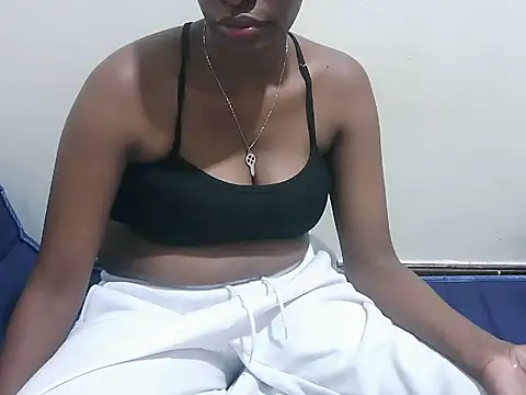 prettybeee online show from December 22, 12:25 am