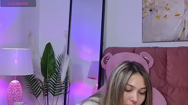 NicolLopeze online show from November 20, 3:35 pm