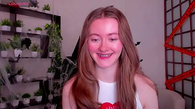 KateCuddle online show from October 28, 2:50 am