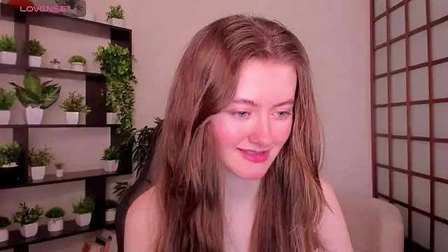 Snapshot of KateCuddle chatting on October 23, 2:50 am KateCuddle online show from October 23, 2:50 am