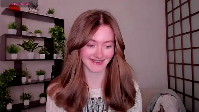 KateCuddle online show from February 2, 3:05 am