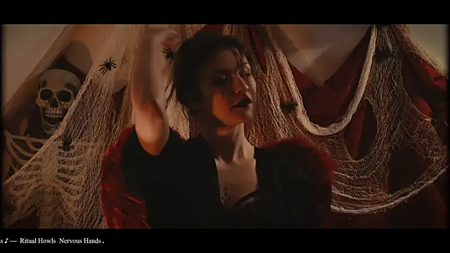 WebCora online show from October 31, 6:23 pm