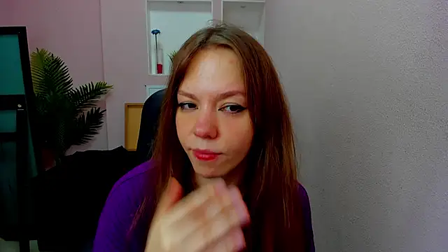 Persephoni online show from November 9, 10:33 am