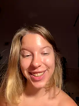 kimczii online show from September 11, 6:47 am