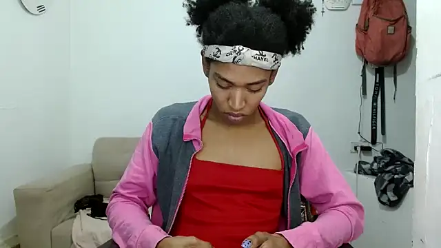 angelamarie1 online show from November 15, 4:30 pm