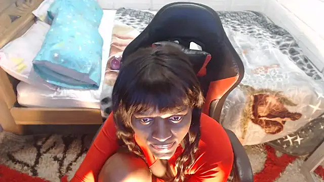 sexyjustin202 online show from February 19, 2:55 am