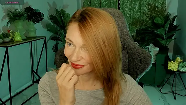 MistyBarnes online show from November 6, 1:50 pm