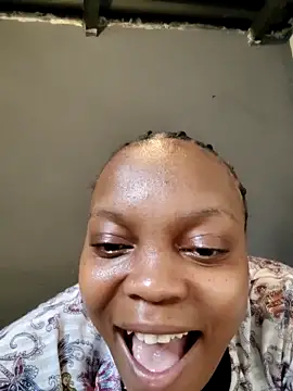 EbonyBuu online show from March 26, 11:45 am