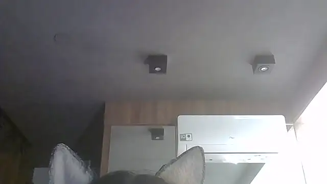 Skinny-Kitten online show from December 4, 2:03 am