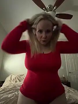 Sexual Lovable Doll online show from April 9, 8:58 pm