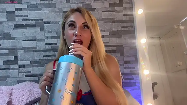 bigclit online show from October 20, 5:49 pm